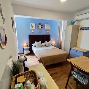 https://mini-estudio-en-centro-histrico-azul.es-andalucia.com